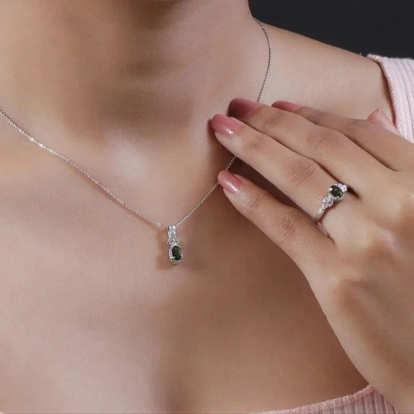 Premium Natural Chrome Tourmaline and Diamond Ring & Pendant Necklace Set - Picture 3 of 7
